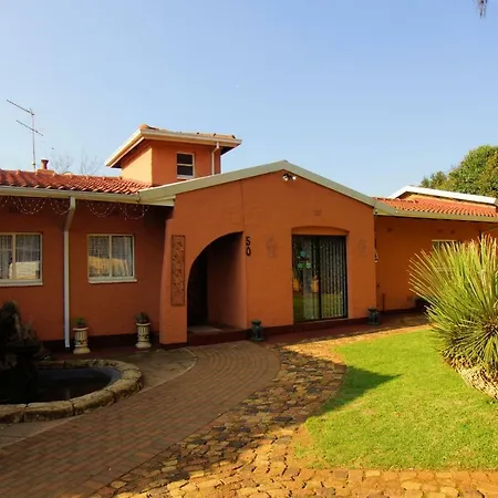 Linga Longa Bed & Breakfast 3*